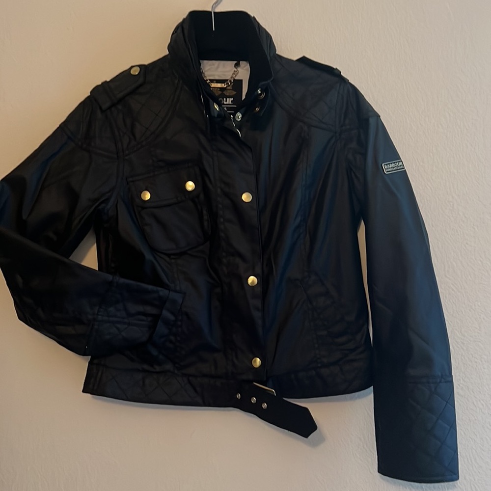 BARBOUR INTERNATIONAL CLASSIC WOMEN'S WAX JACKET